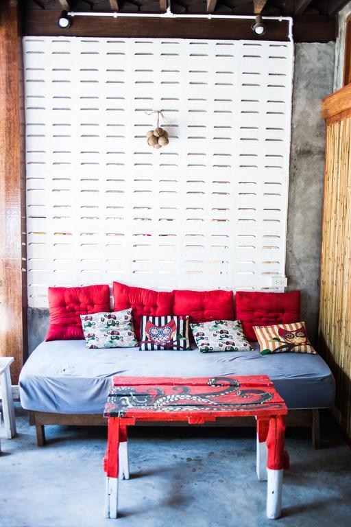 Sweet Life Guesthouse Koh Lanta Bagian luar foto