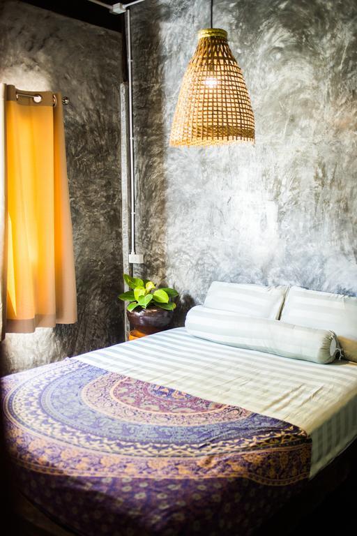 Sweet Life Guesthouse Koh Lanta Bagian luar foto